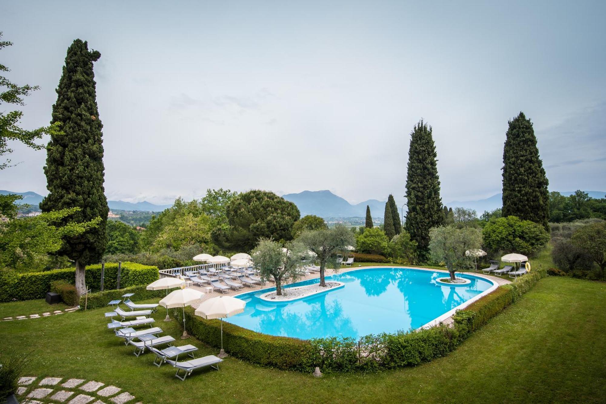Hotel Porta Del Sole Soiano Del Lago Exteriör bild